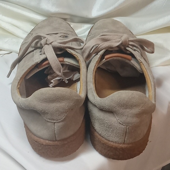 Joseph Abboud men's tan leather sneaker size 9 - Picture 3 of 8